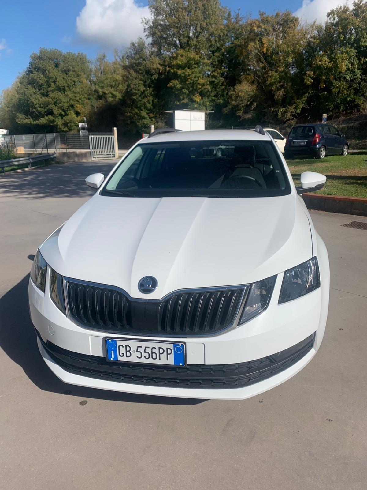 Skoda Octavia METANO DSG Wagon Executive G-Tec