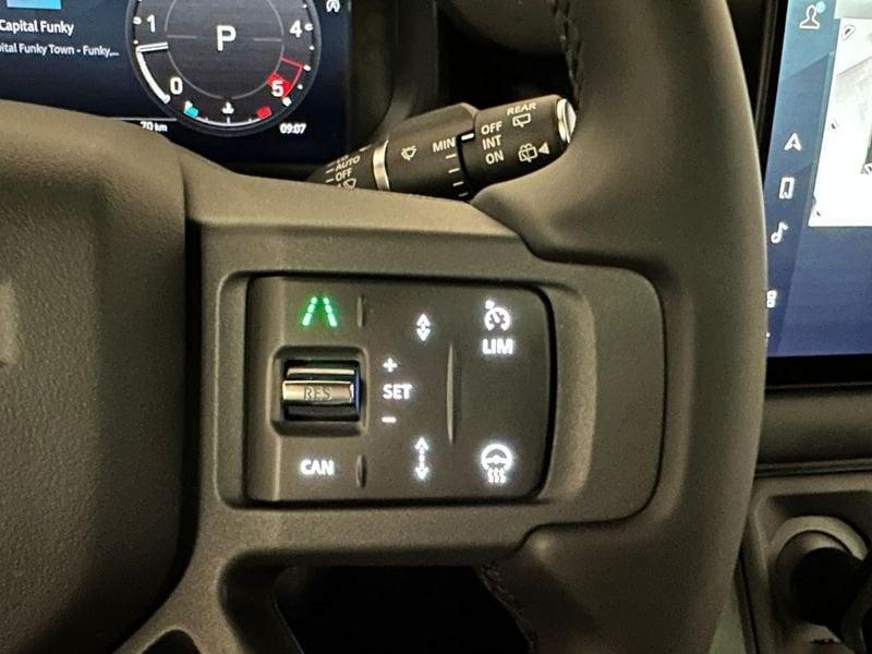 Land Rover Defender 110 3.0D I6 200 CV AWD Auto X-Dynamic SE OPACA