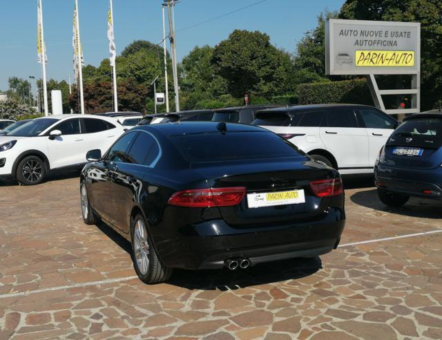 JAGUAR XE 2.0 D Turbo 180 CV AWD aut. R-Sport