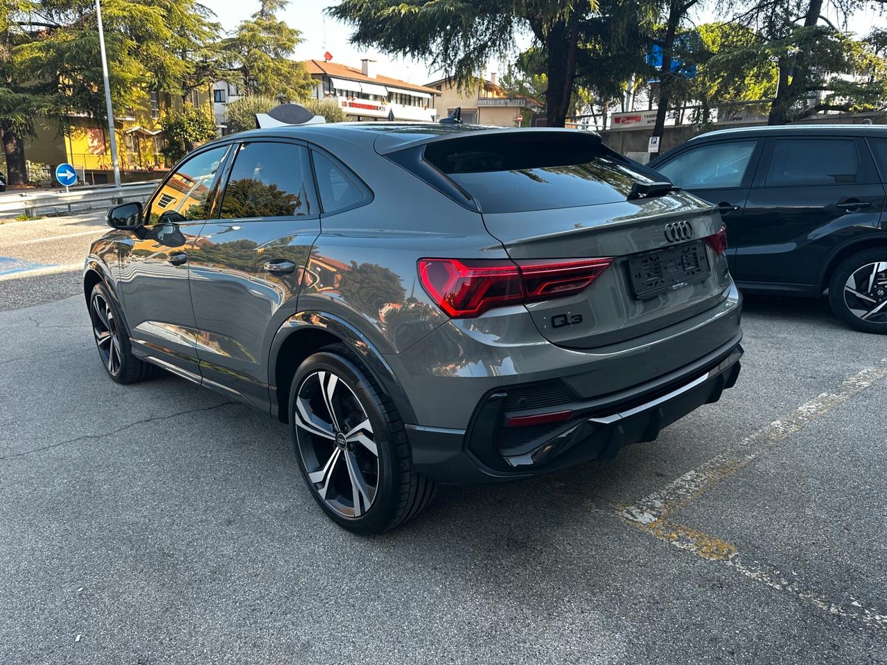 Audi Q3 SPORTBACK 35 TDI quattro S tronic line edition