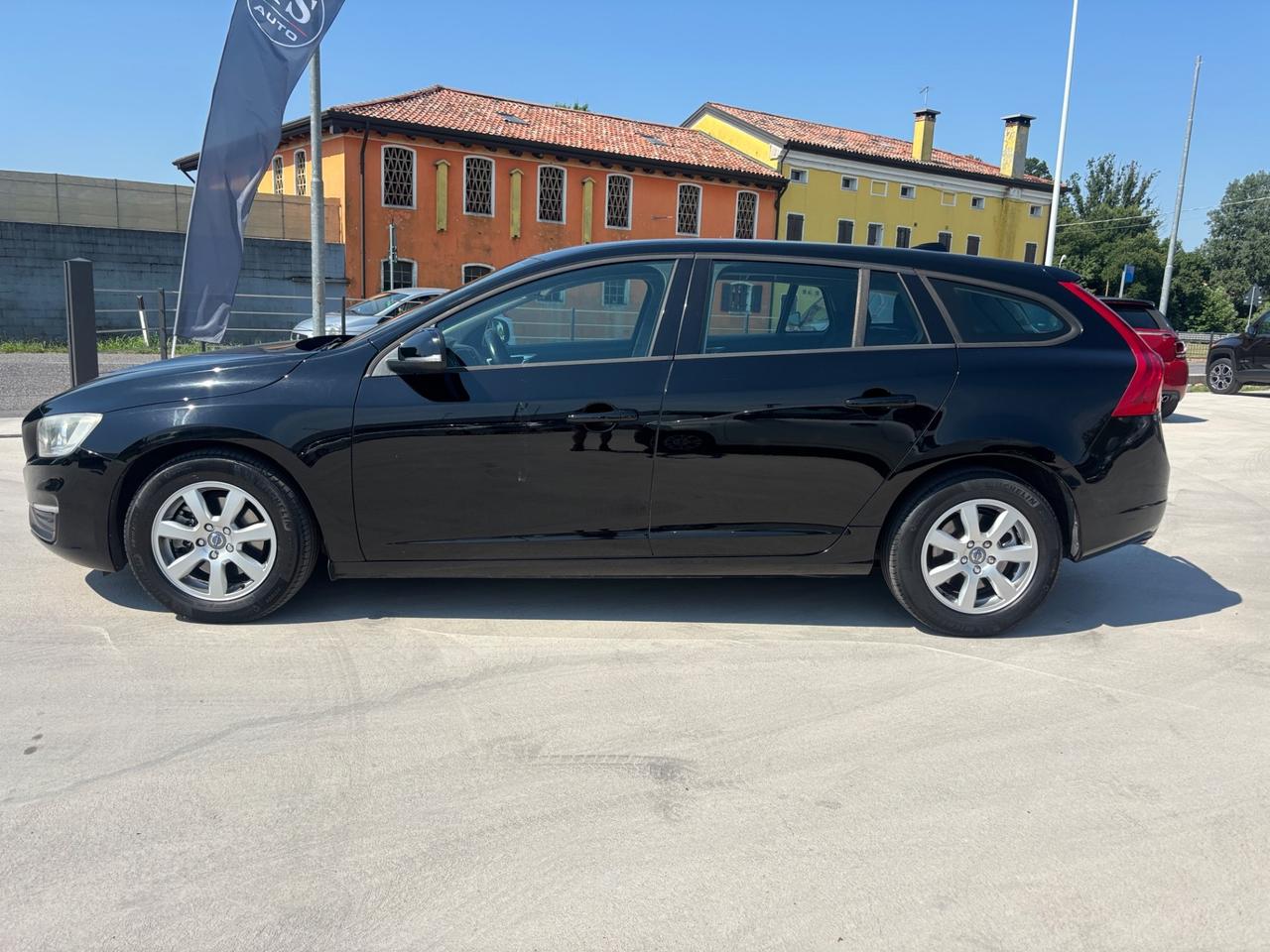 Volvo V60 D2 1.6 Powershift Momentum