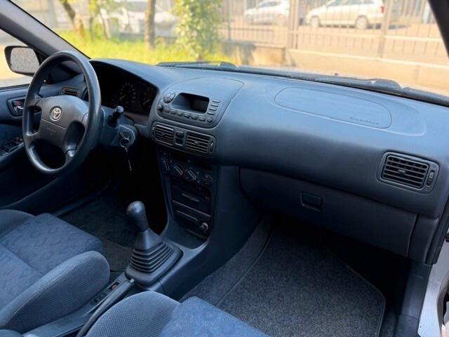 Toyota Corolla 1.6i 16V cat 3 porte Sol