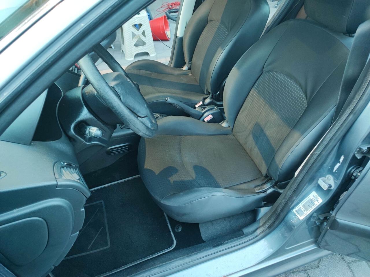 Peugeot 206 Plus 1.1 60CV 5p. Urban ECO GPL