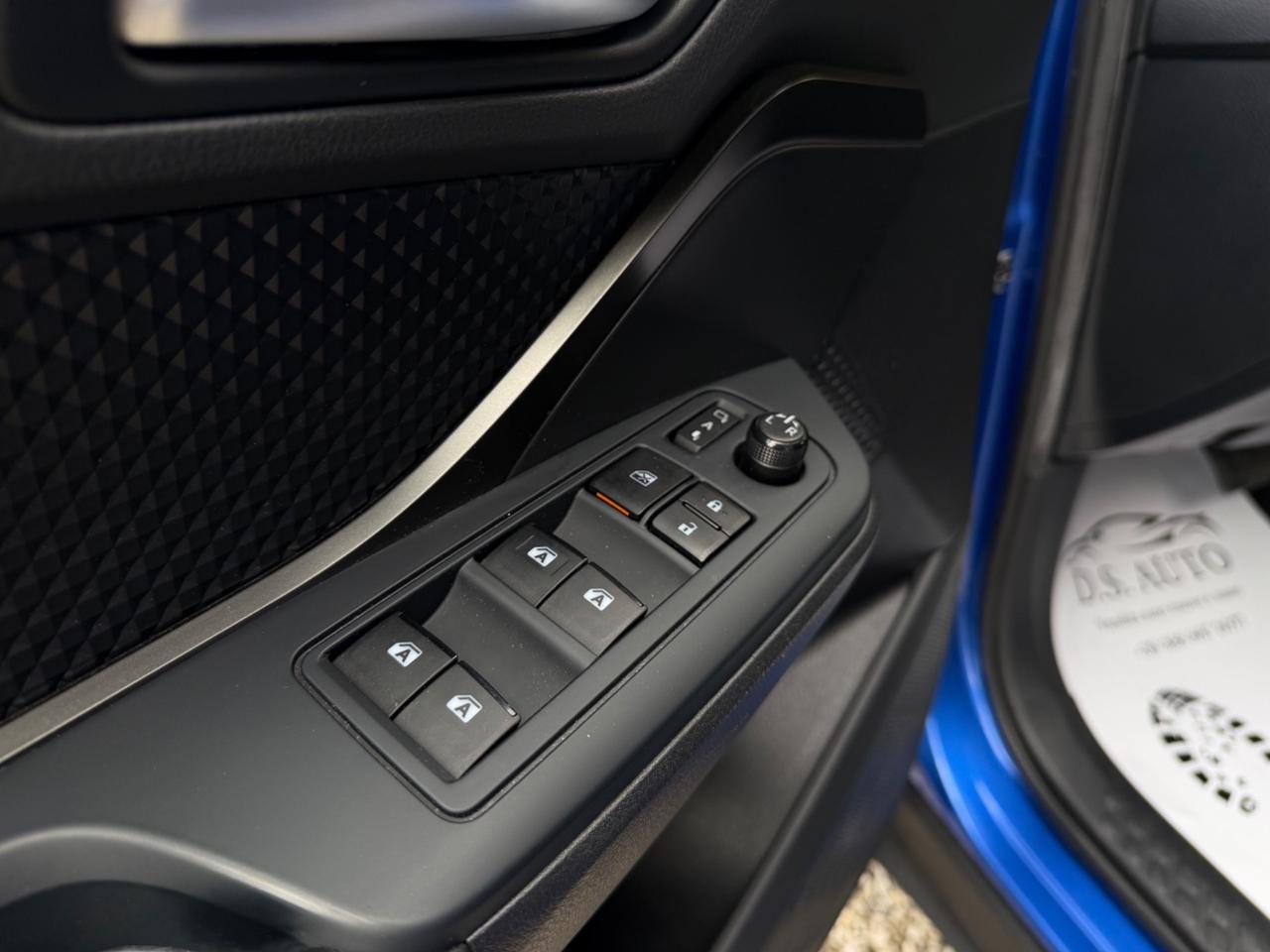 Toyota C-HR 1.8 Hybrid E-CVT Business OK Neopatentati