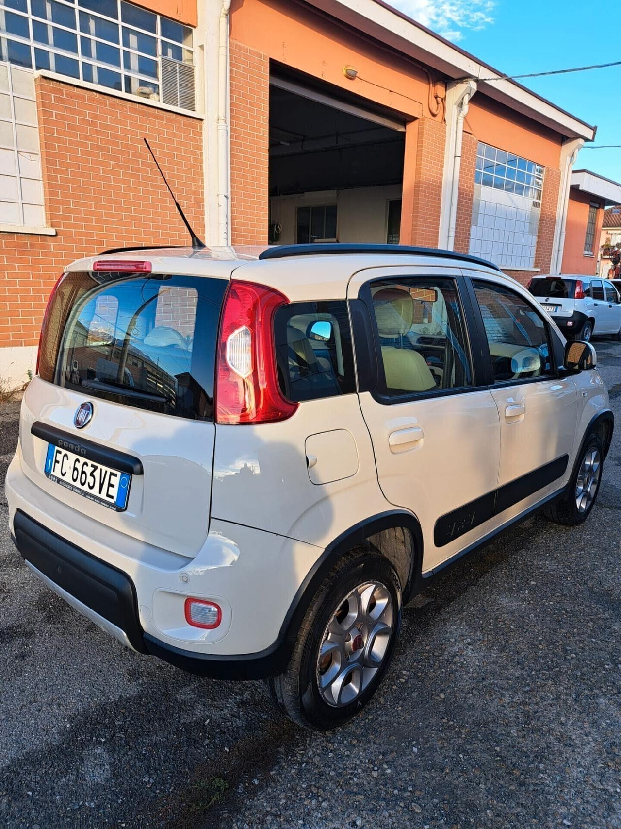 FIAT PANDA 0.9 TWINAIR TURBO S&S 4x4 PREZZO PROMO € 7990