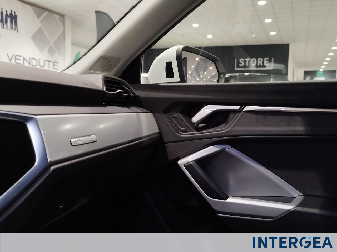 AUDI Q3 Sportback 35 2.0 tdi Business Plus s-tronic