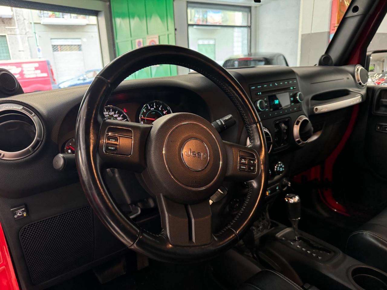 Jeep Wrangler Unlimited 3.8 Sahara 5 porte