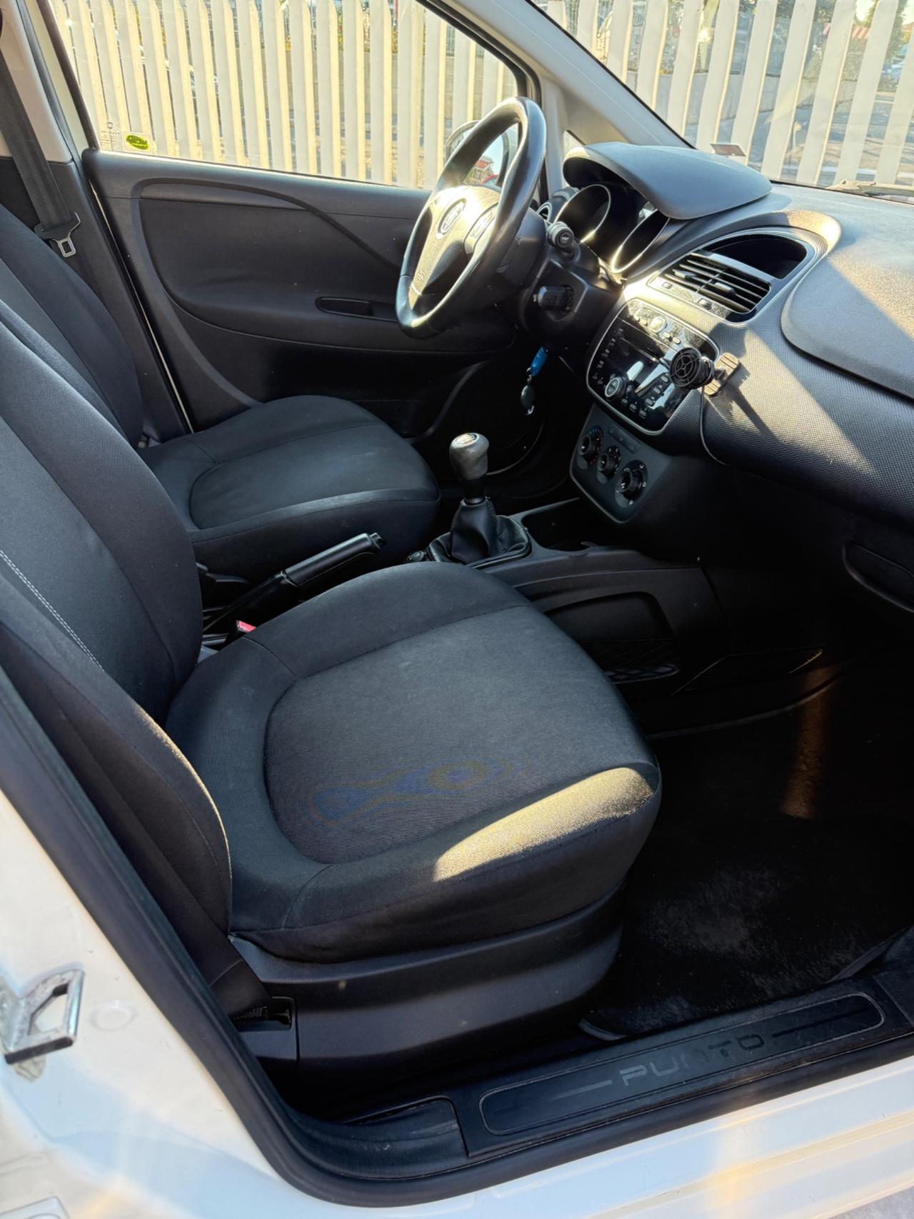 Fiat Punto 1.3 MJT II 75 CV 5 porte Street