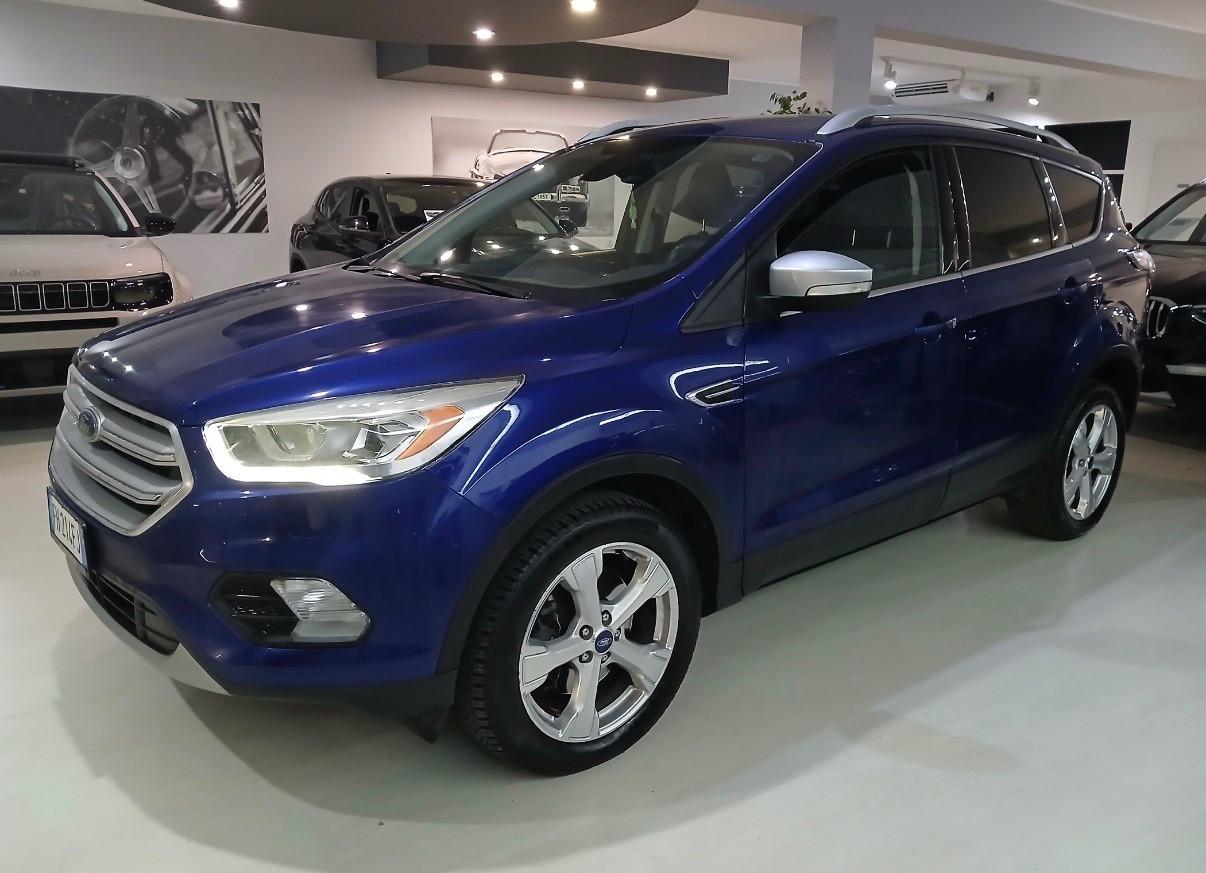 Ford Kuga 2.0 TDCI 150 CV S&S 4WD Titanium