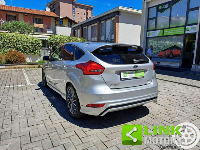 FORD Focus 1.0 EcoBoost 125 CV Start&Stop ST Line GARANZIA