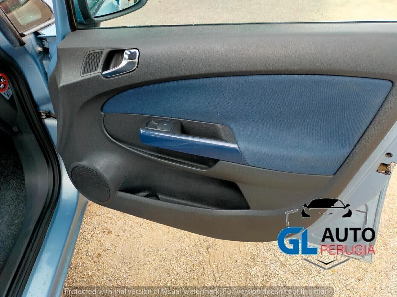 Opel Corsa 1.2 5p NEOPATENTATI full optional