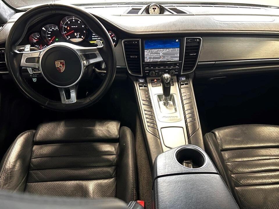 Porsche Panamera 4.8 Turbo S 550cv