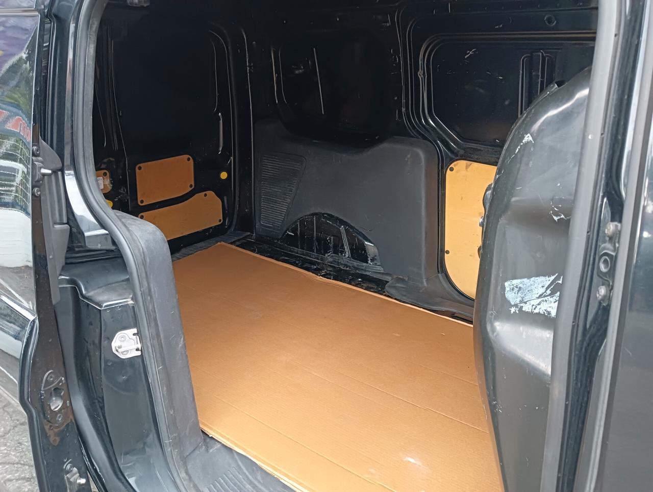 Ford Transit L2 Connect 1.6 TDCi 115Cv Iva Esposta