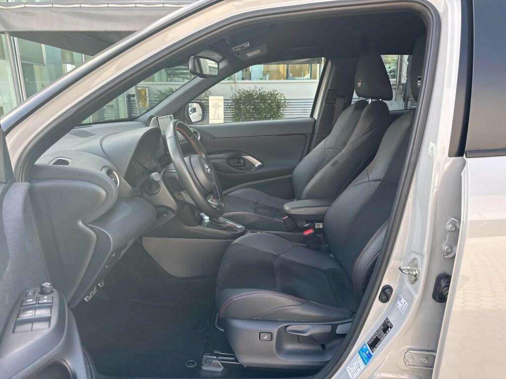 Toyota Yaris Cross 1.5 H GR Sport FWD E-CVT