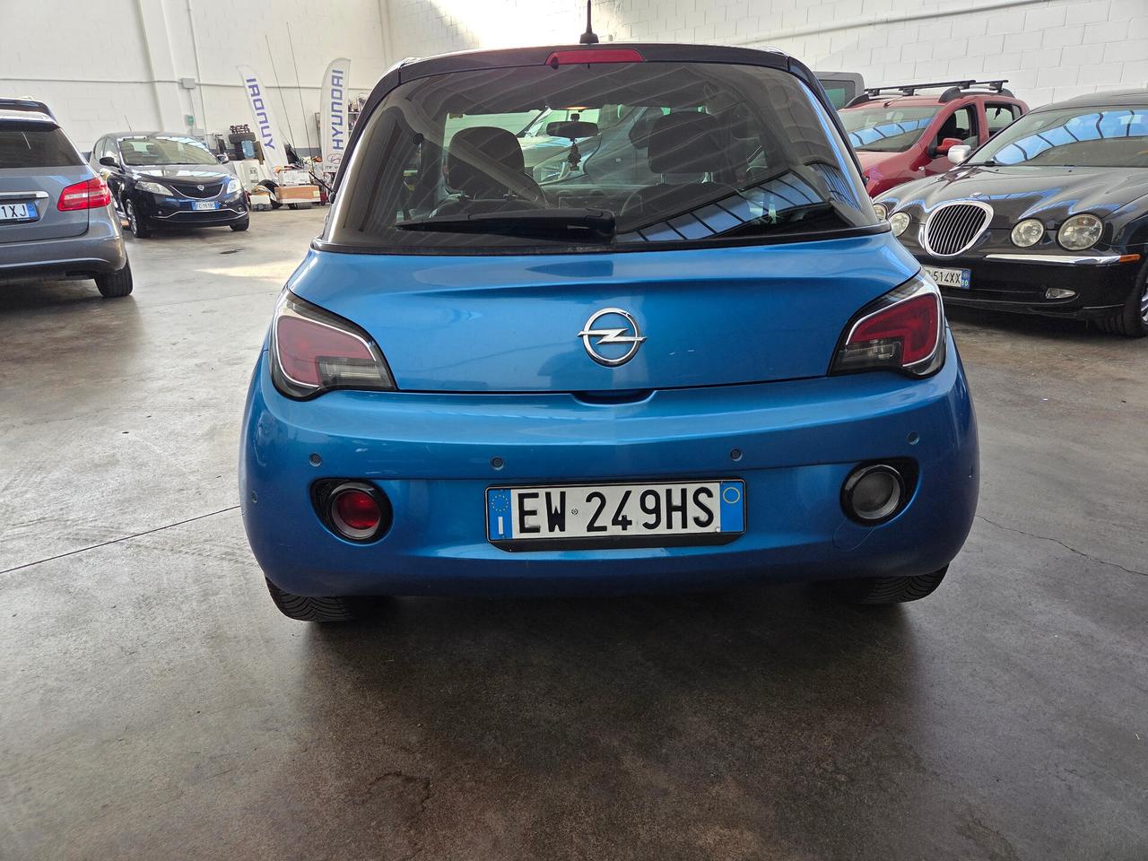 Opel Adam 1.2 70 CV