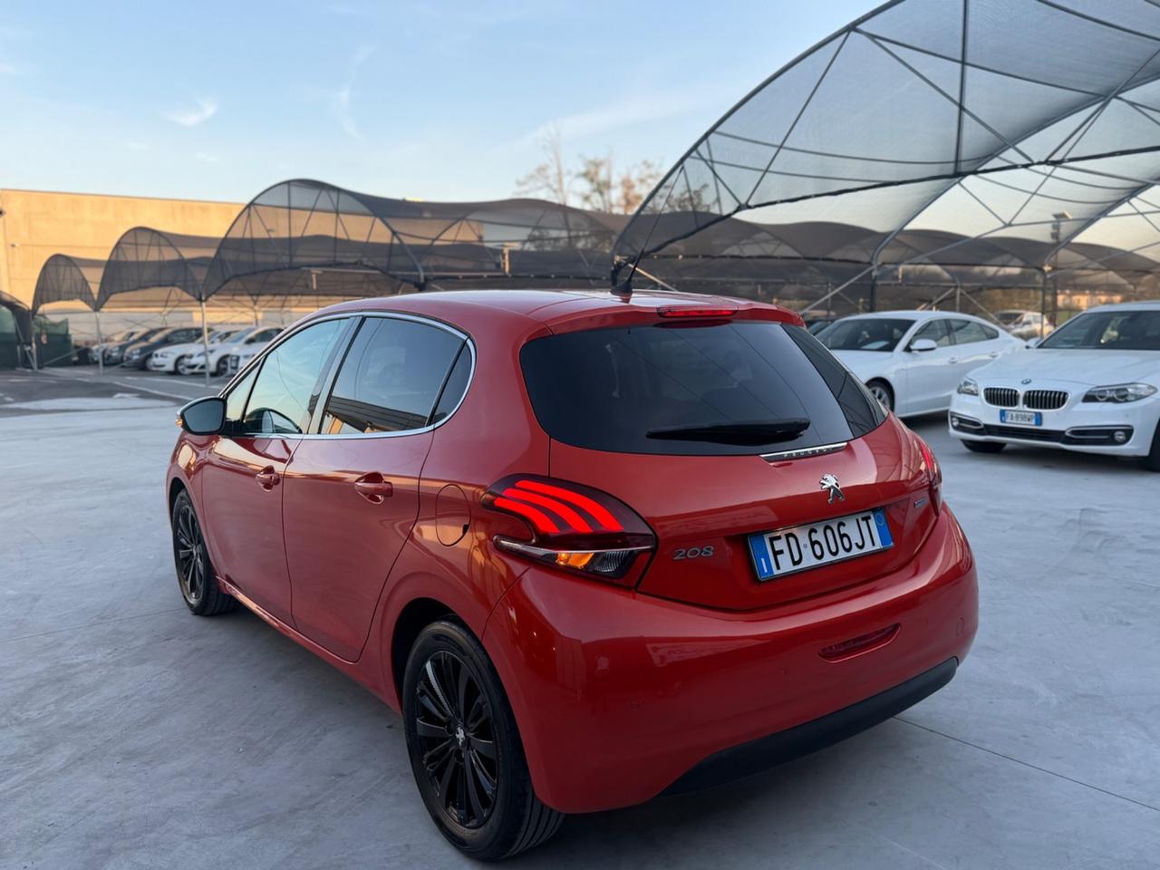 Peugeot 208 BlueHDi 75 5 porte Allure