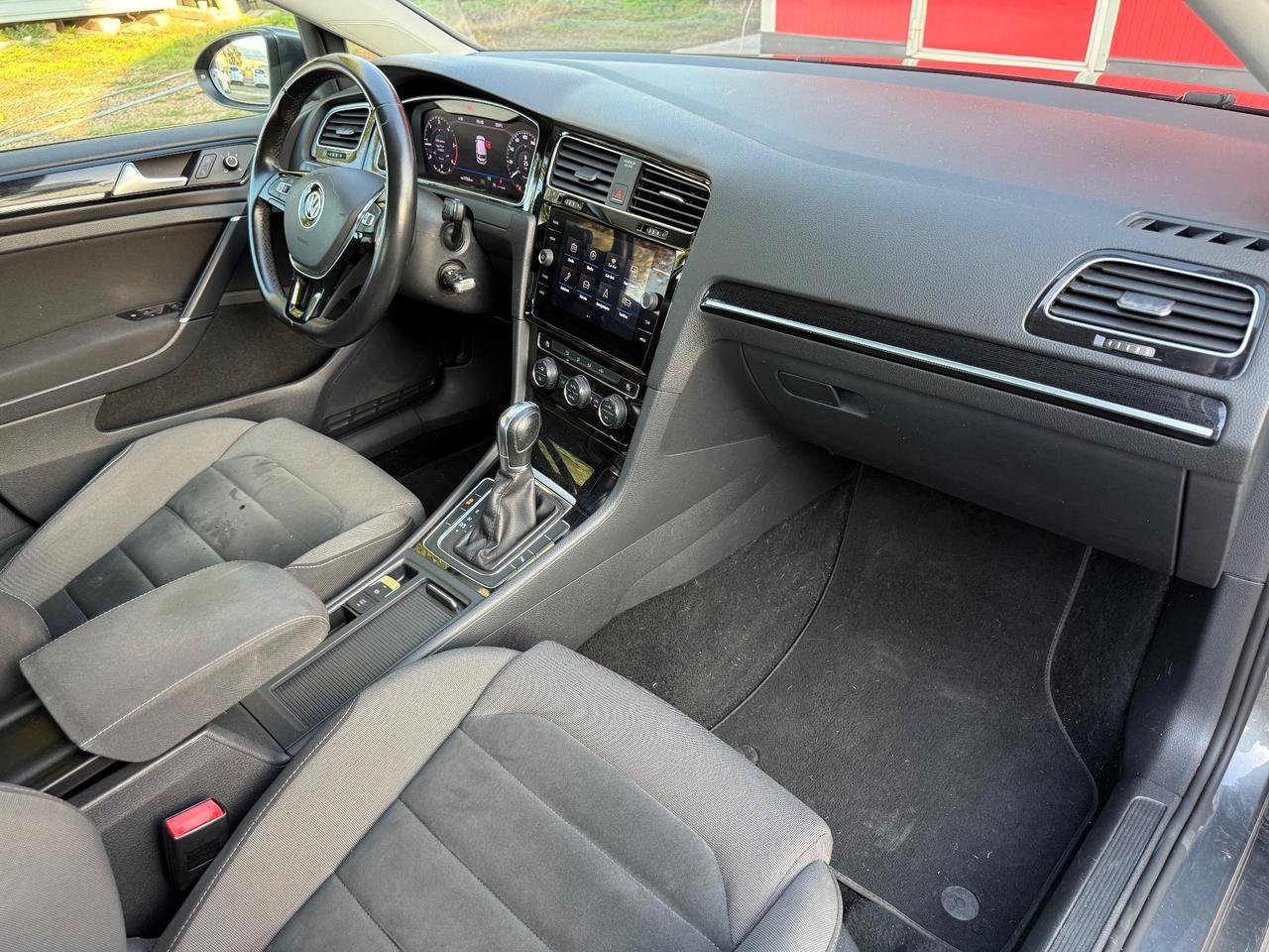 Volkswagen Golf 1.6 TDI 115 CV DSG 5p. Executive