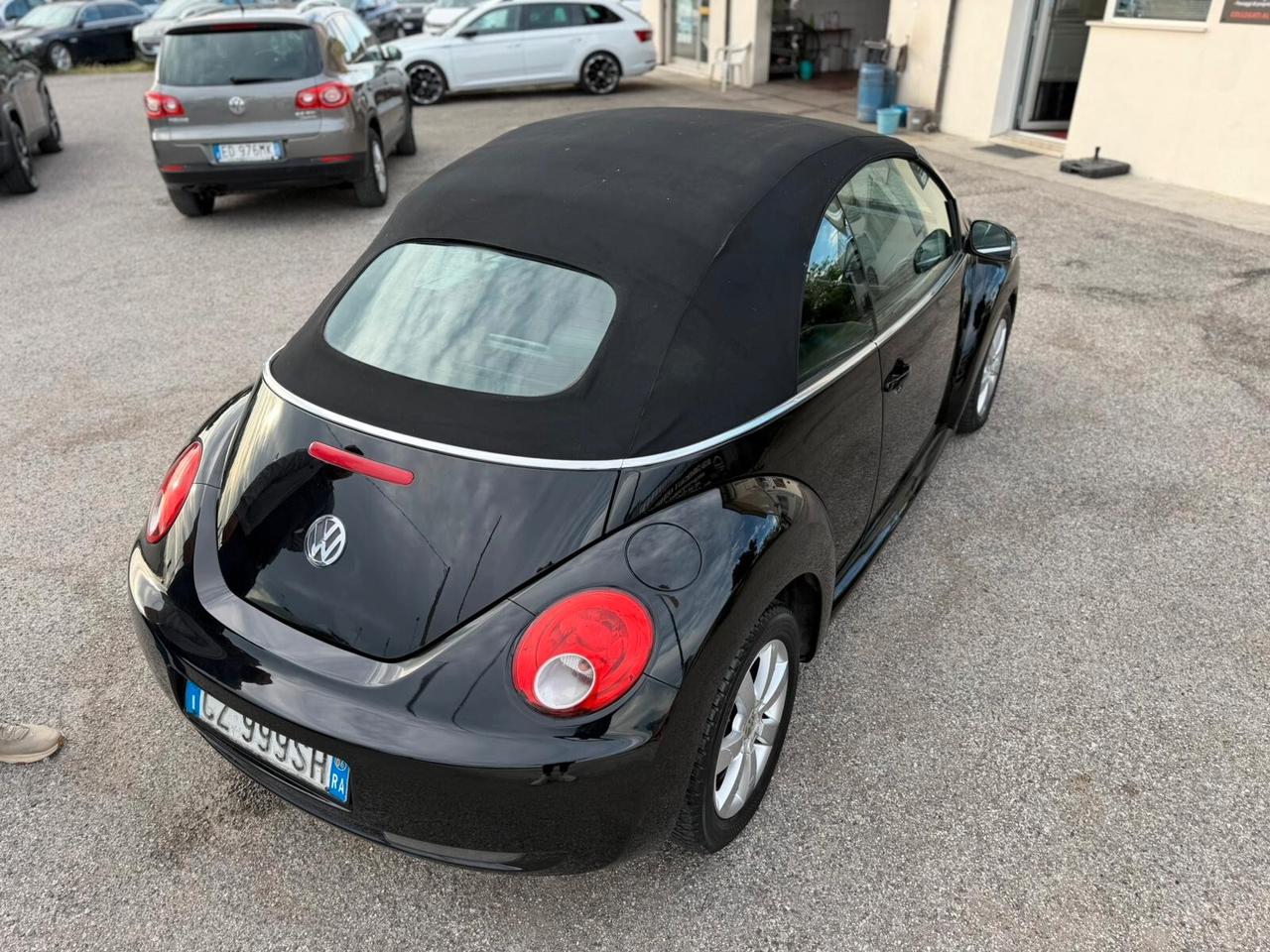 Volkswagen New Beetle 1.4 16V Cabrio