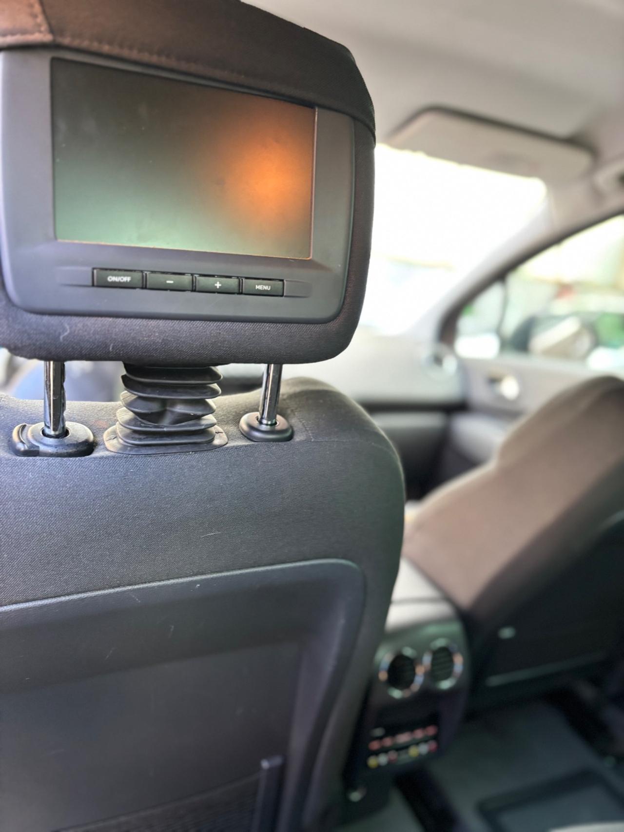 Peugeot 3008 HYbrid4 AUTOMATICO