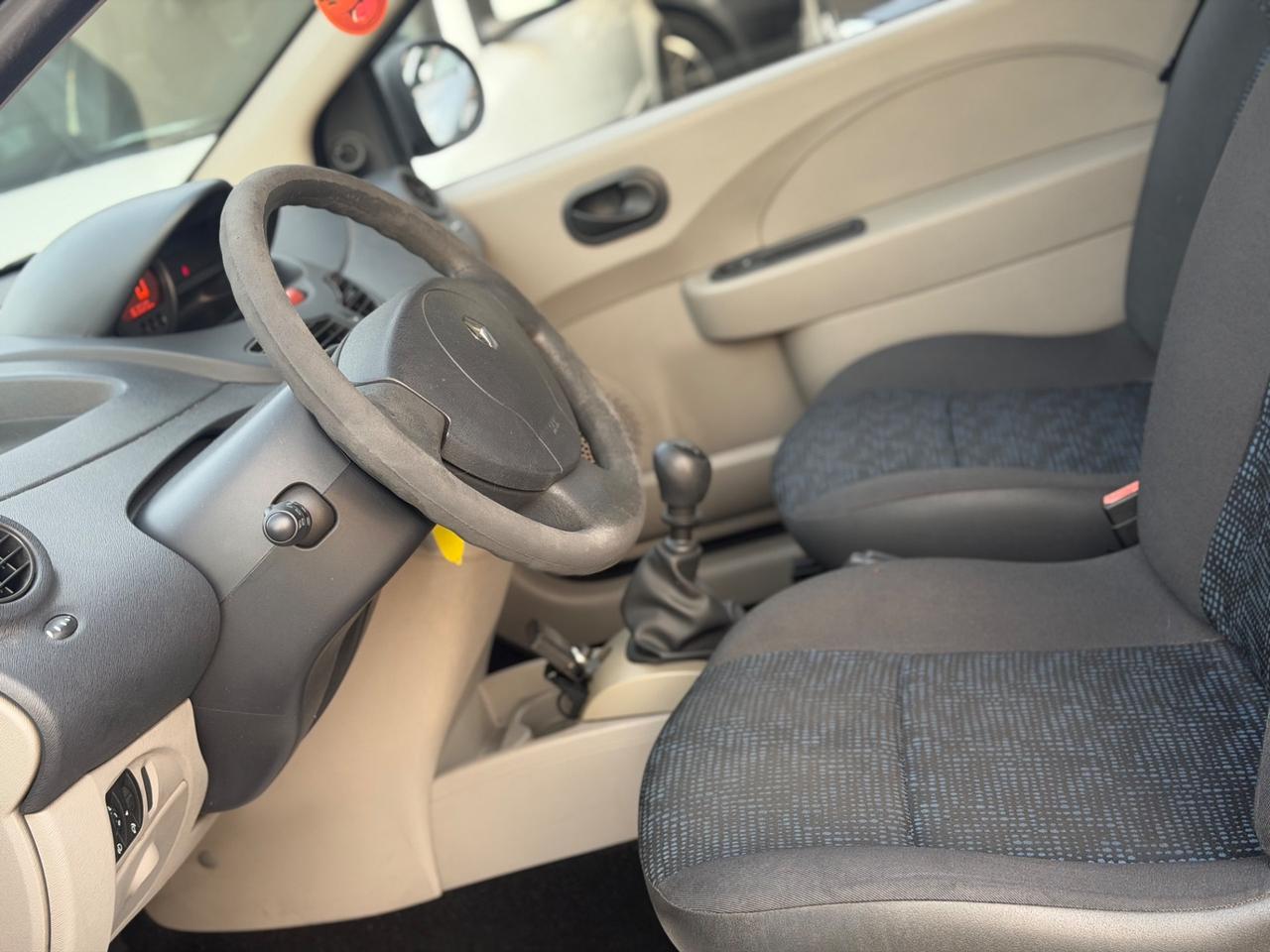 Renault TWINGO 1.2 BENZINA 2009 - ECONOMICA