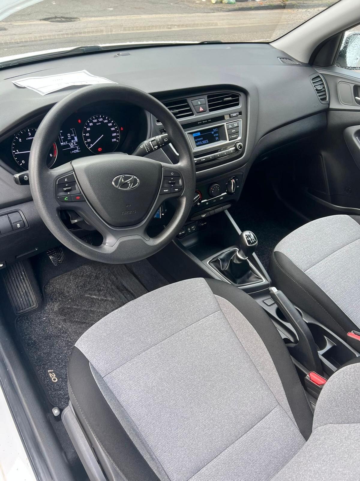 Hyundai i20 1.1 CRDi 12V 5 porte Comfort