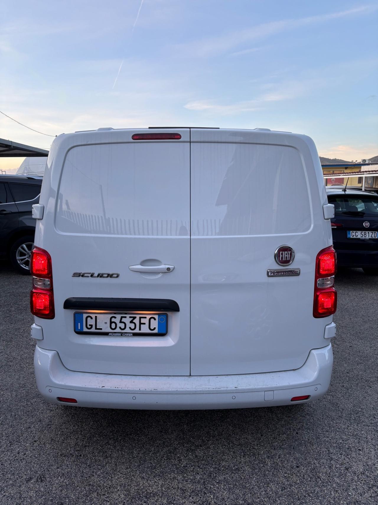 Fiat Scudo 1.5cc 120 CV PL-TN Lounge