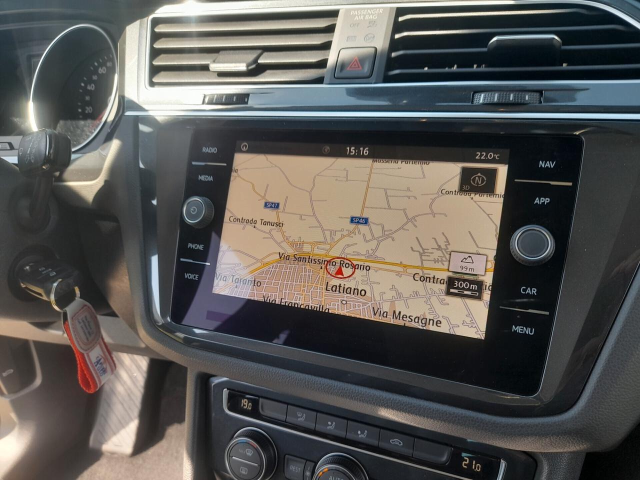 Volkswagen Tiguan 2.0 TDi DSG *FULL OPT* daVETRINA