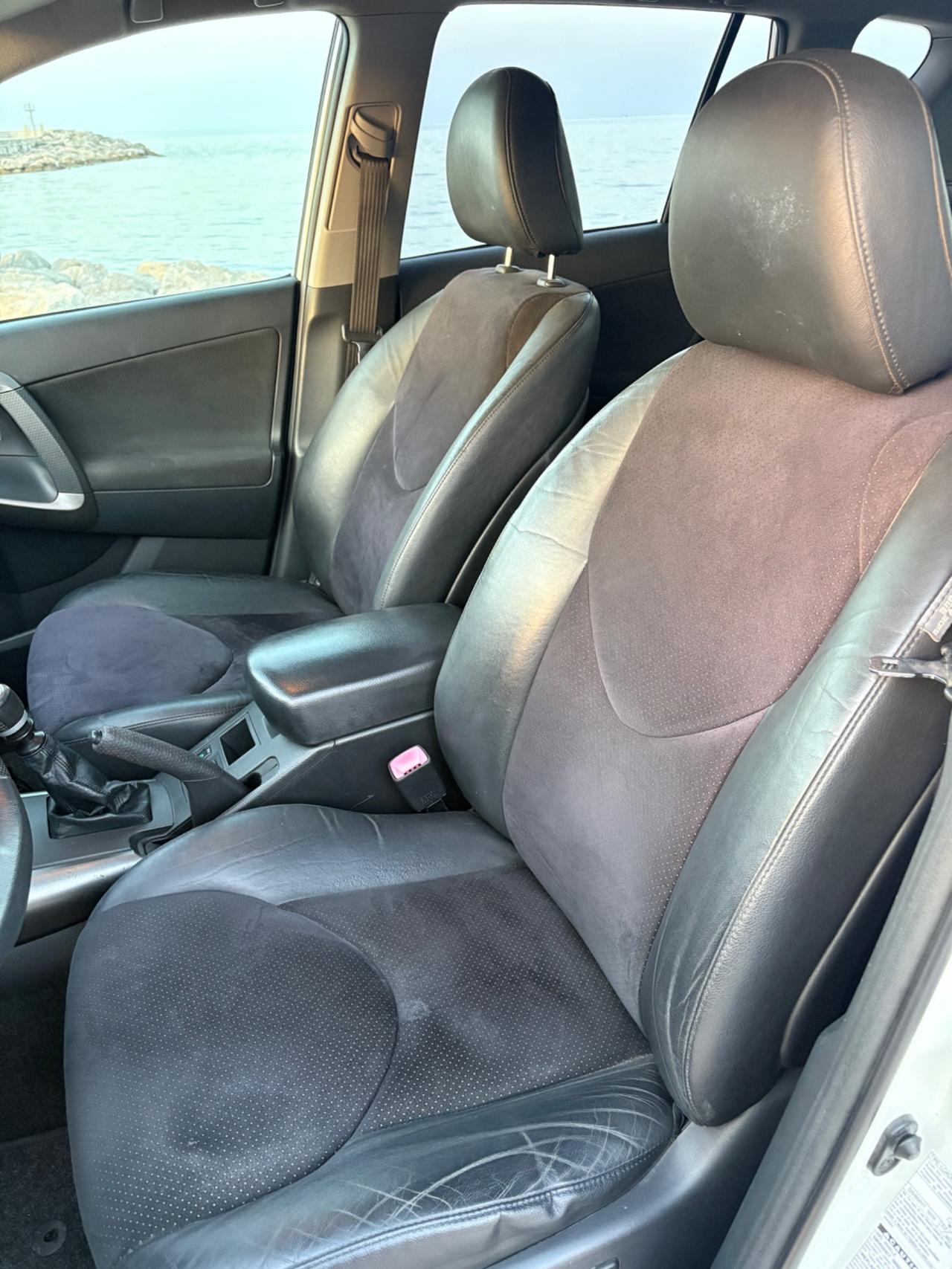 Toyota RAV4 2.2 D-4D 150 CV UNICA PROPRIETARIA