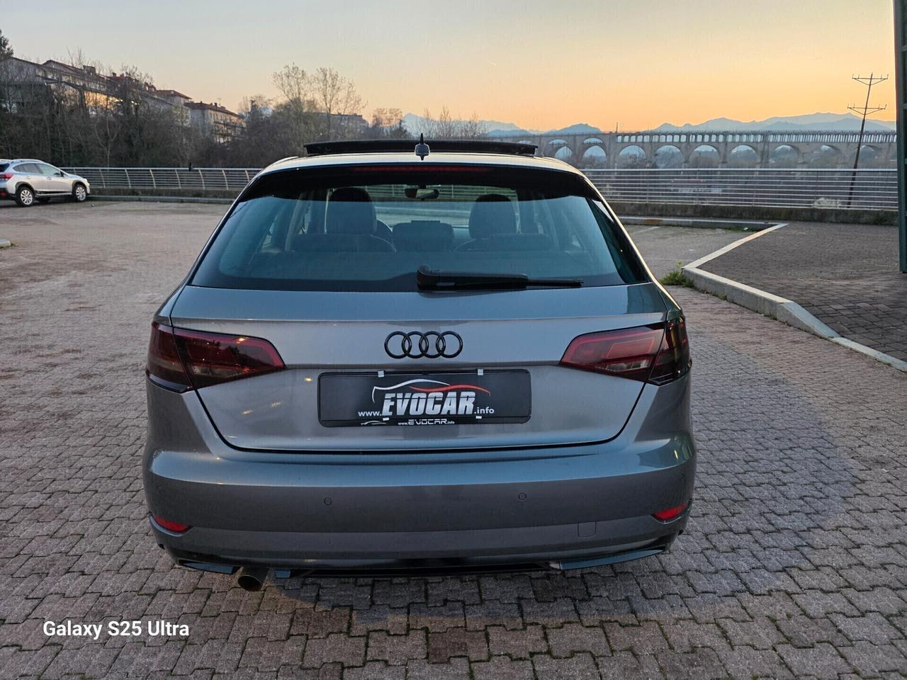 Audi A3 tetto apribile valutiamo usato/scambio