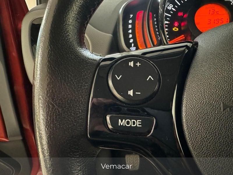 Peugeot 108 Active VTi 72cv-CAR PLAY CRUISE C C LEGA 15! OK NEOP!!SOLO KM 31900!!