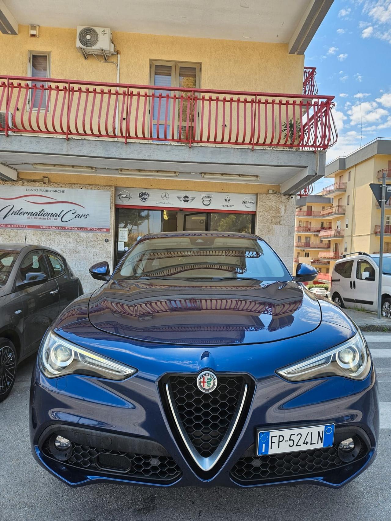 Alfa Romeo Stelvio 2.2 Q4 210cv diesel FULL