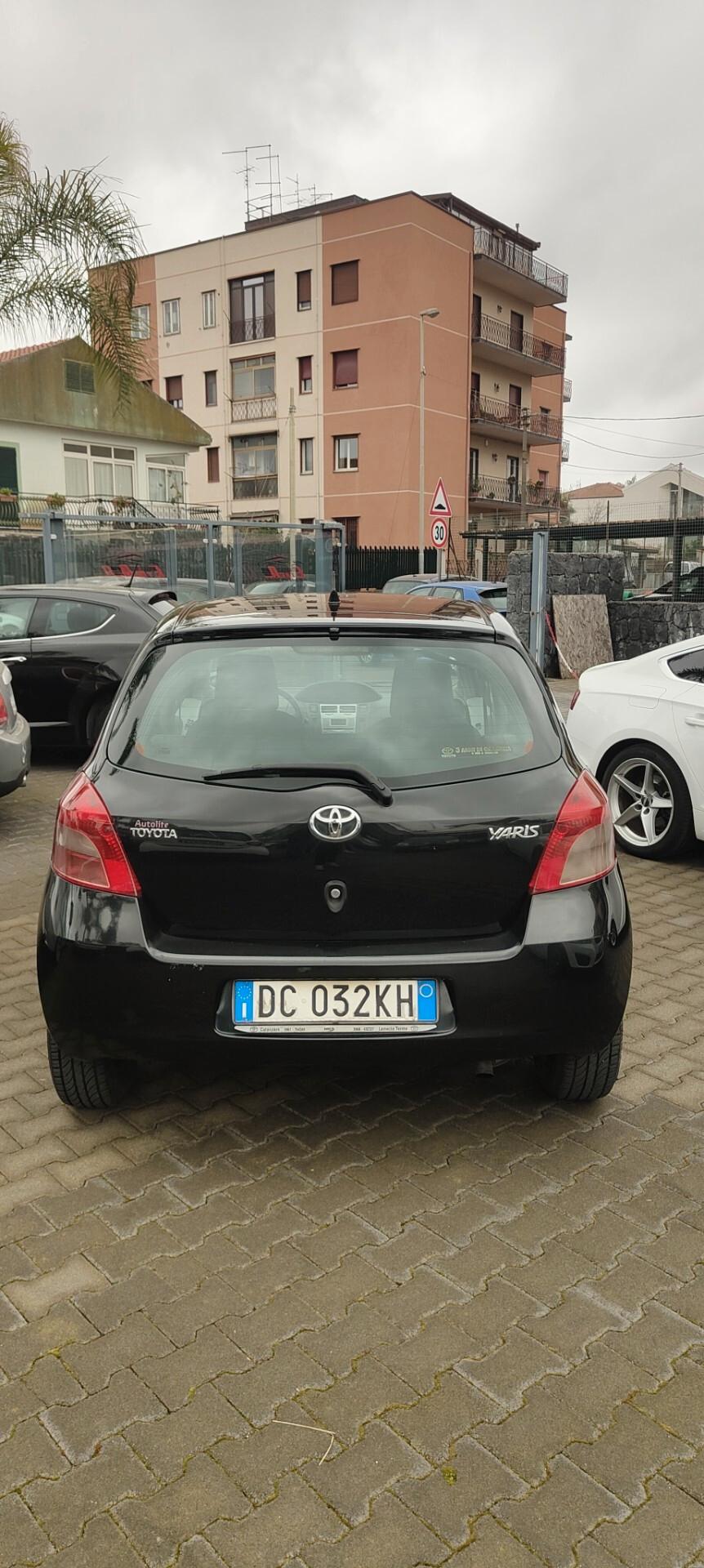 Toyota Yaris 1.4 D-4D 5 porte diesel