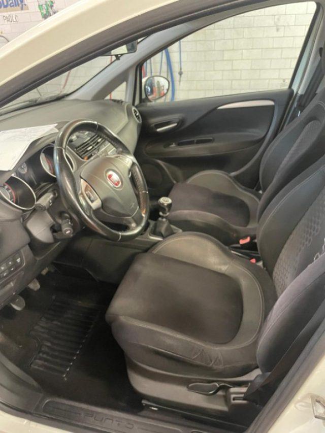 FIAT Punto 1.4 8V 5 porte NaturalPower Lounge