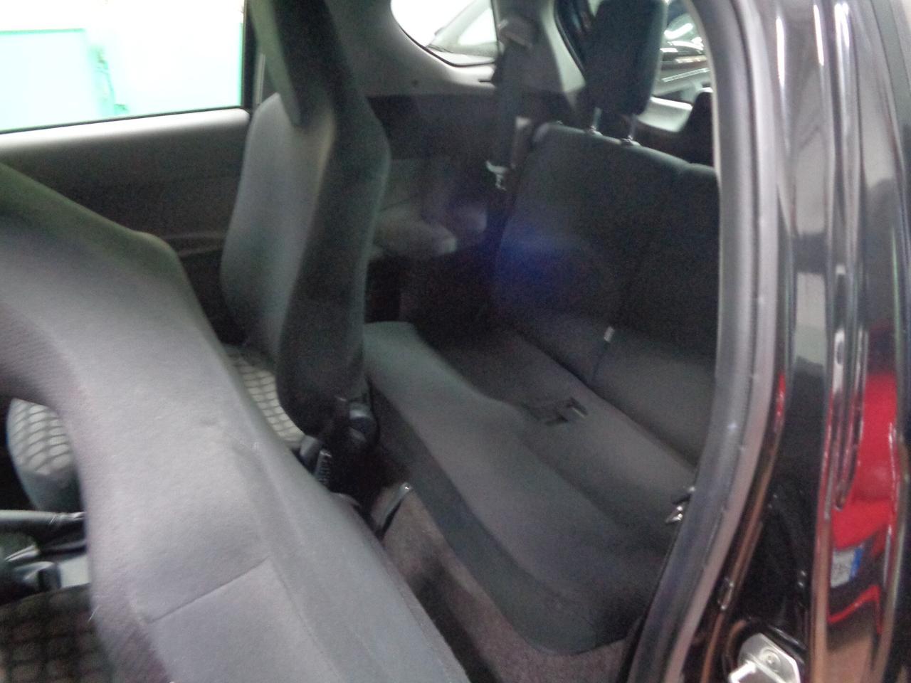 Toyota iQ 1.0 Sol