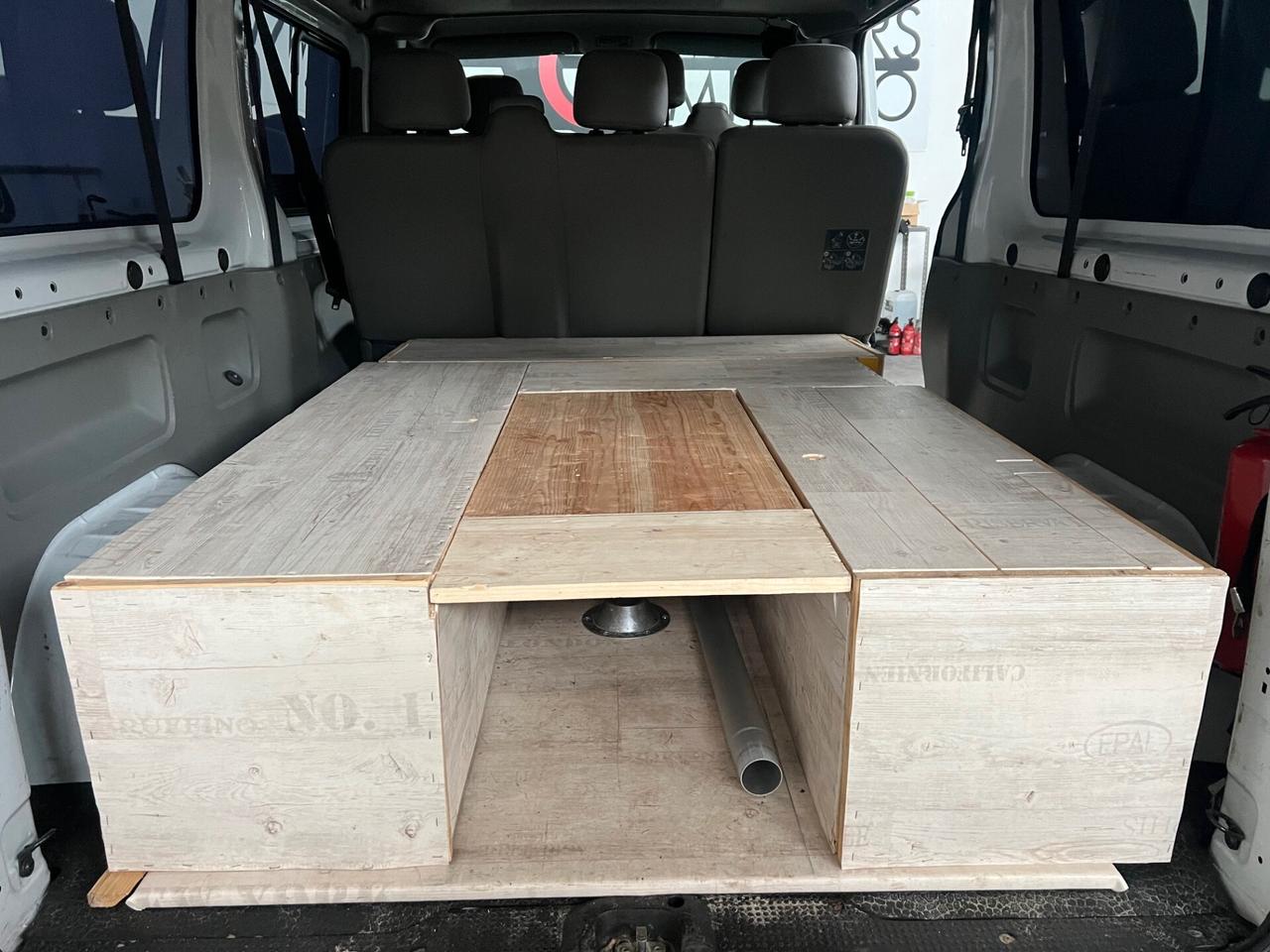 Opel Vivaro 29 2.5 CAMPERIZZATO