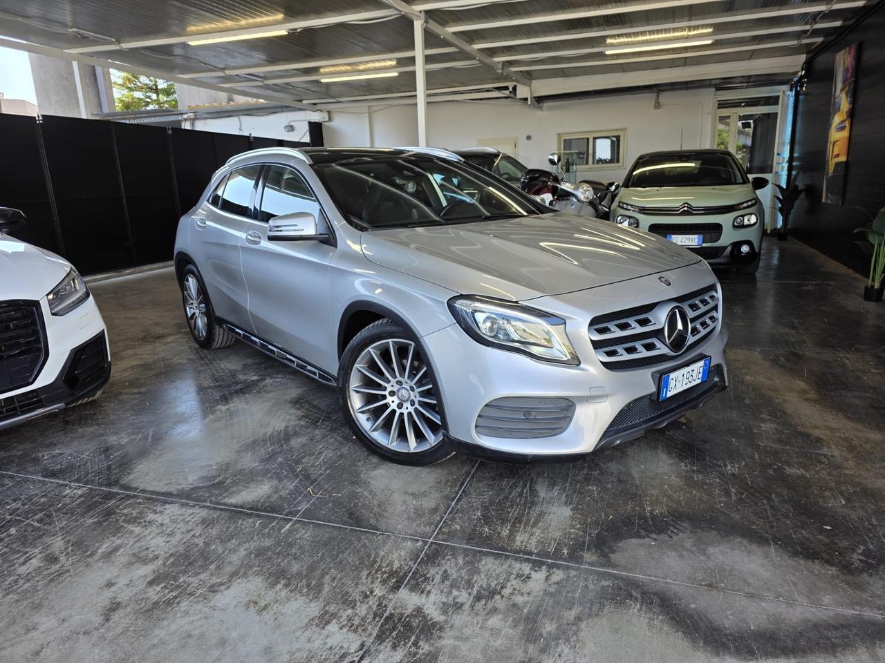 Mercedes-benz GLA 200 d 4Matic TETTO APRIBILE Premium