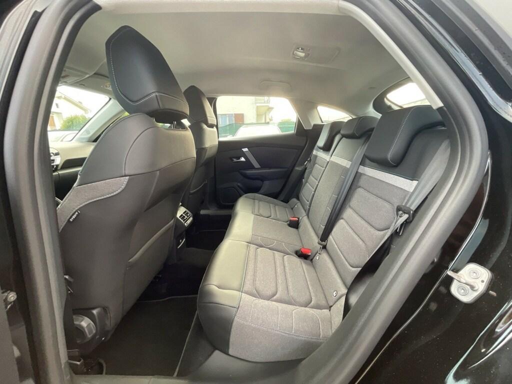 Citroen C4 1.2 PureTech Plus EAT