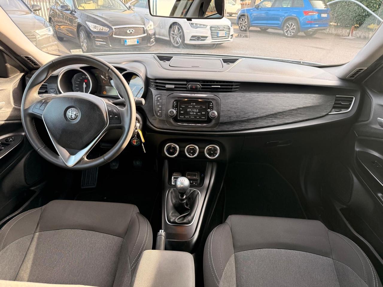 Alfa Romeo Giulietta 1.6 JTDm 120 CV cerchi 18" QV