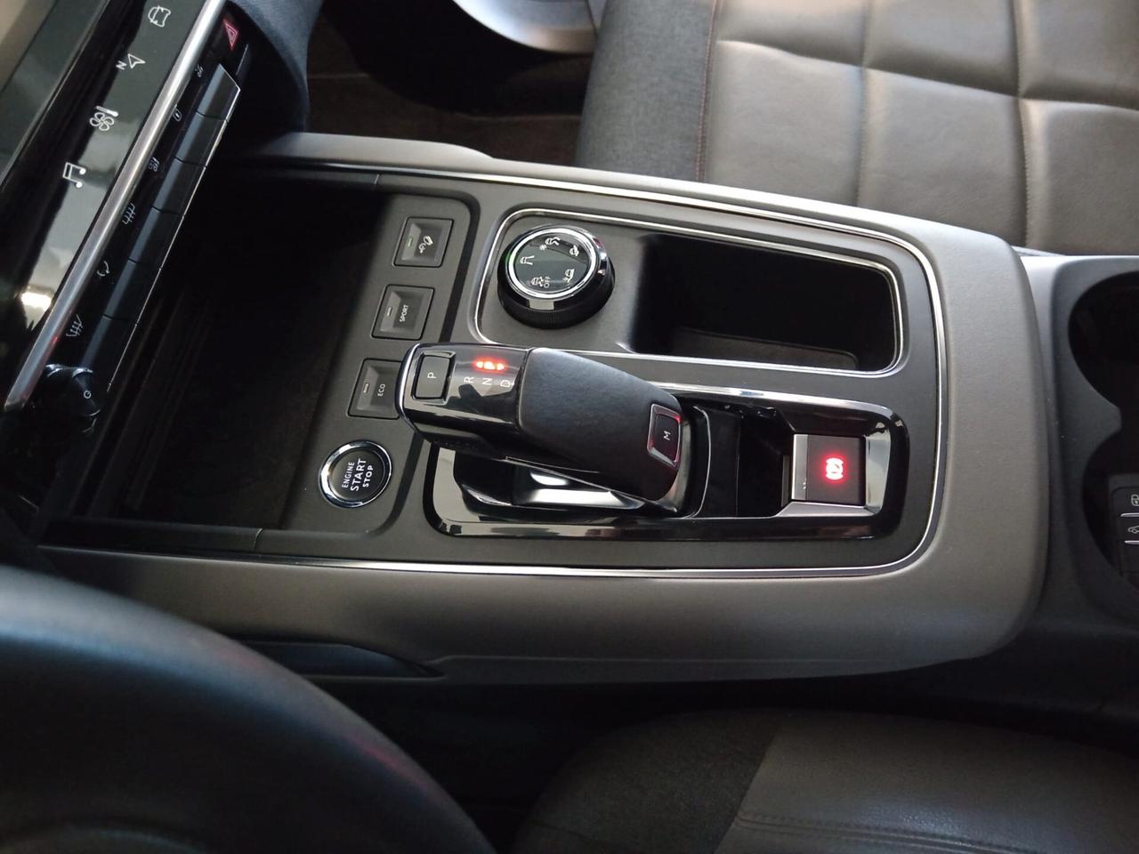 Citroen C5 Aircross BlueHDi Shine 1.5cc 177cv (130kW) Autom.