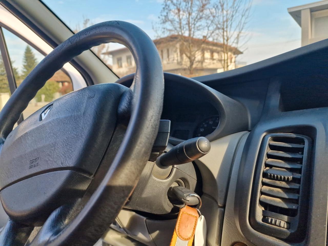 RENAULT TRAFIC 2.0 DCI 115 CV FURGONE L1H1 2013