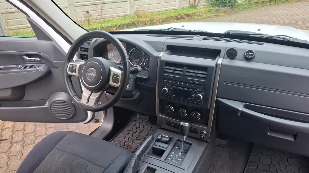 Jeep Cherokee 2.8 CRD DPF Overland Auto