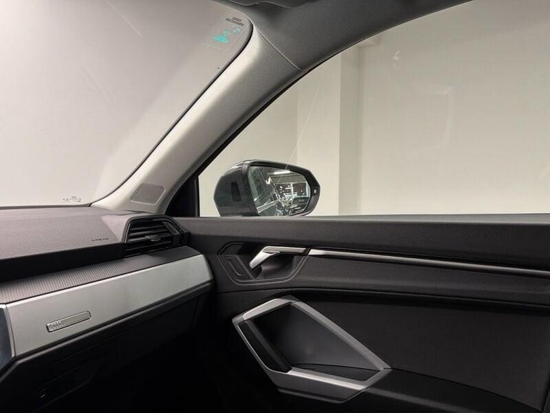 Audi Q3 Q3 SPORTBACK 35 2.0 TDI BUSINESS PLUS S-TRONIC 150CV