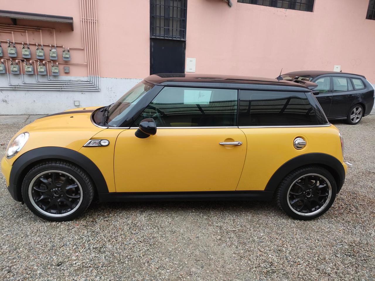 Mini 1.6 16V Cooper S 128kw