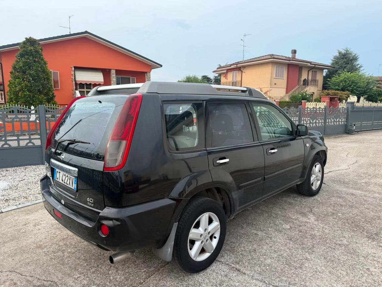 Nissan X-Trail 2.2 dCi Elegance