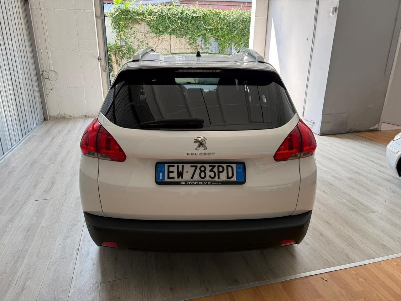 Peugeot 2008 Allure 1.2 benzina SOLO 50.000km