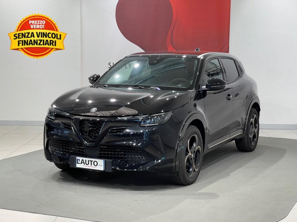 Alfa Romeo Junior 1.2 ibrida Q4 Intensa 145cv edct6
