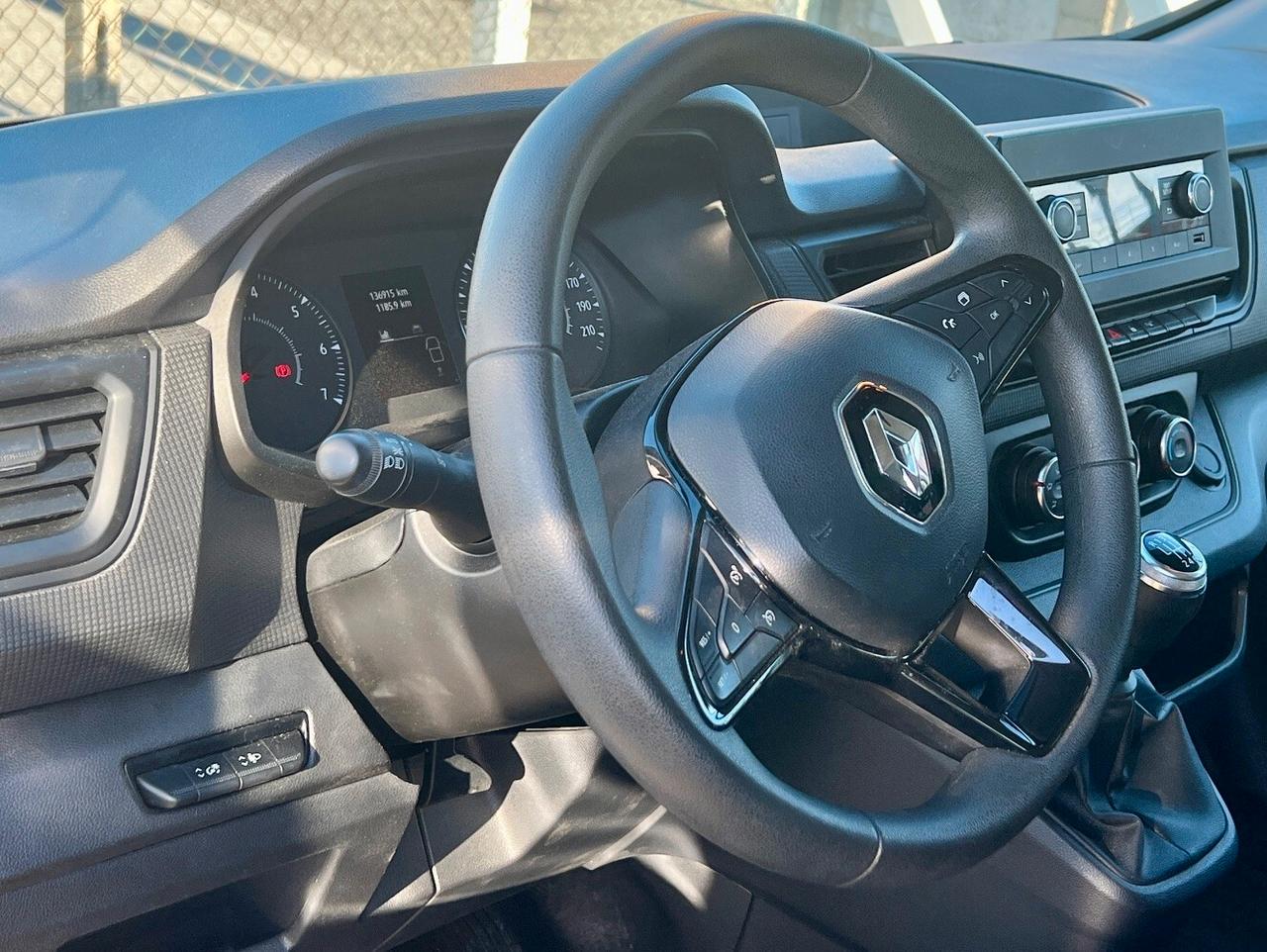 Renault Trafic 2.0 BluedCi 110 Zen pulmino 9 posti