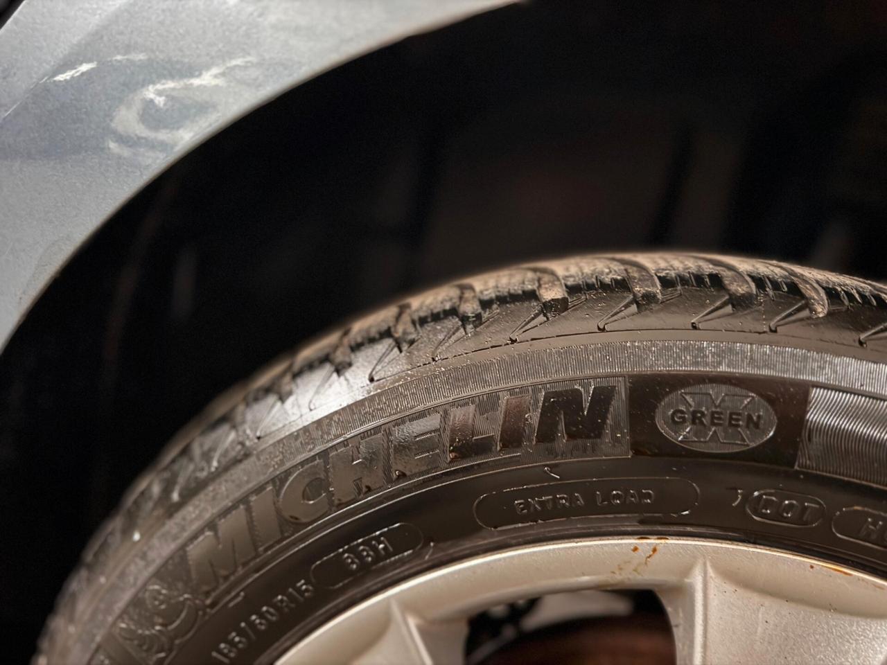 Renault Clio 1.2 16V 5 porte Luxe