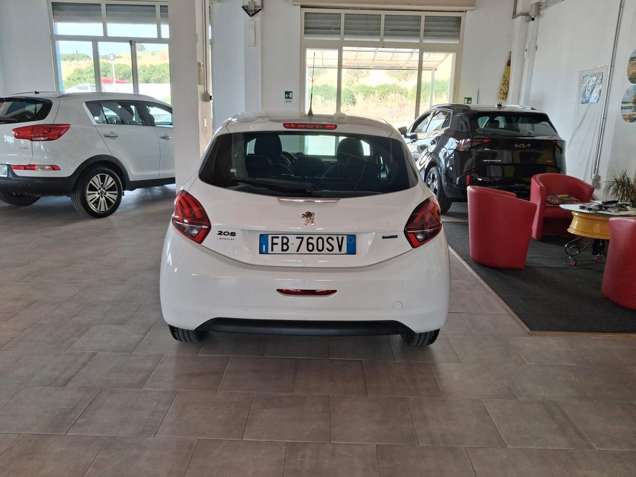Peugeot 208 BlueHDi 75 5 porte Allure