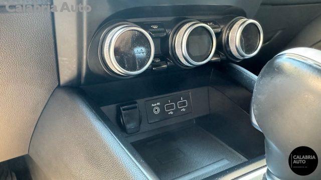 RENAULT Clio TCe 130 CV EDC FAP 5 porte Intens